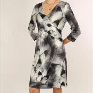 Ted Baker London silver butterfly print faux wrap dress size 4
